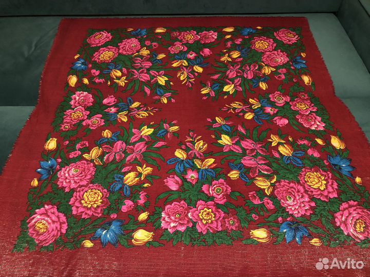 Павловопосадский платок шаль