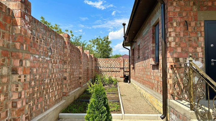 Дом 120 м² на участке 5 сот.