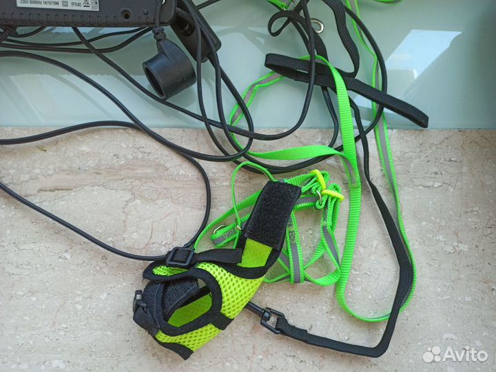 Сетчатый террариум,фон, коряга и мелочь