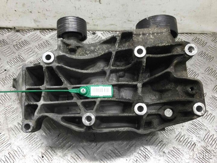 Кронштейн компрессора кондиционера BMW 1-Series 13992010; 11167802639 N47D20C