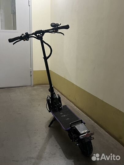 Электросамокат ultron t10