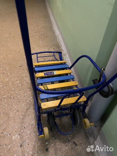 Детские санки на колесах