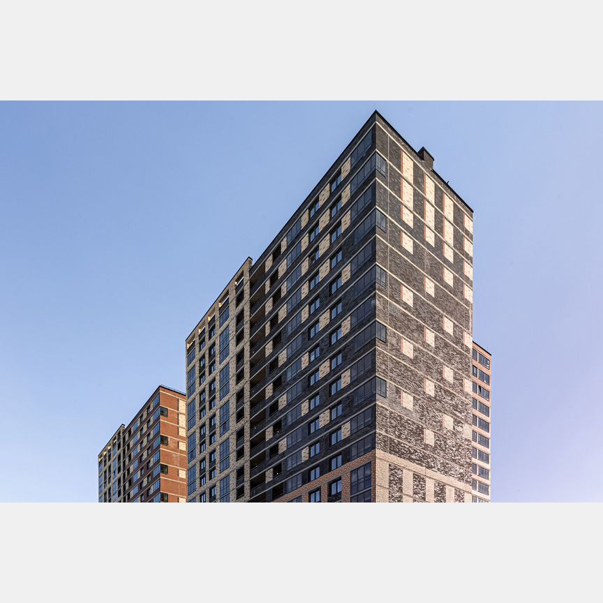 2-к. квартира, 64,7 м², 1/20 эт.
