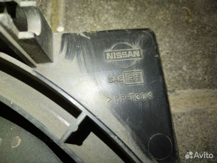 Диффузор радиатора Nissan primera p12