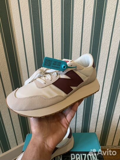 Кроссовки new balance 237