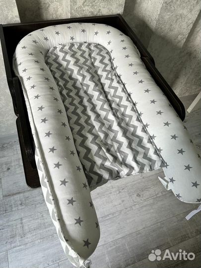 Детский кокон для новорожденных