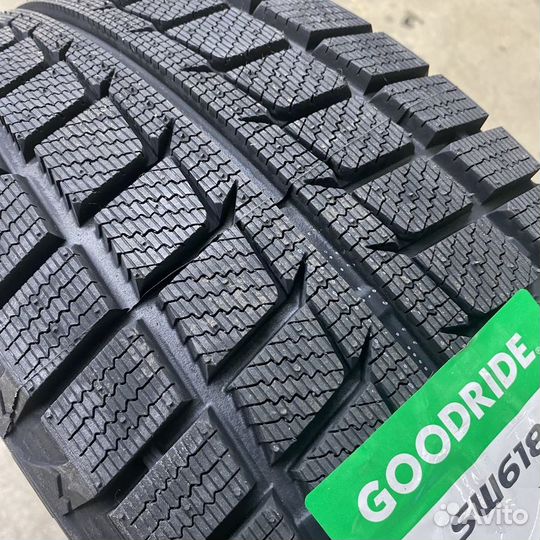 Goodride SW 618 235/50 R18 101T