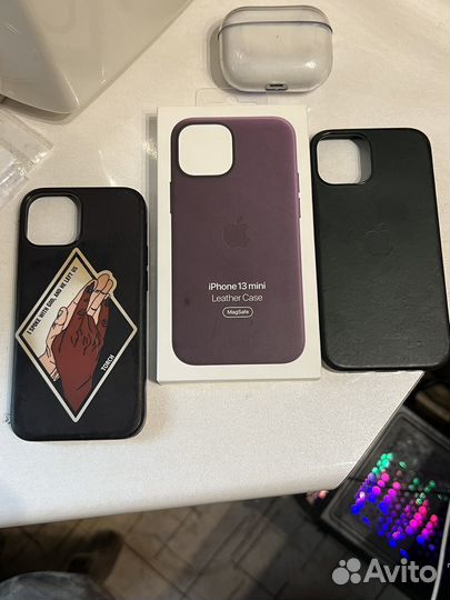 Кожаные чехлы iPhone 13 mini