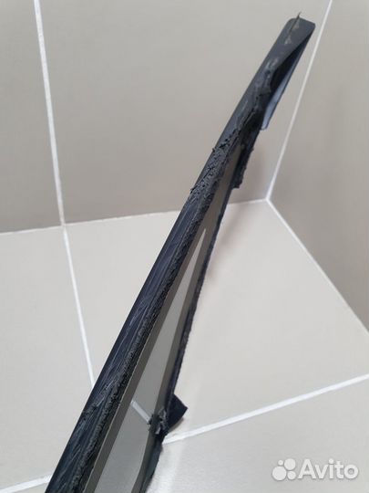 Форточка задняя левая Volvo S40 2007