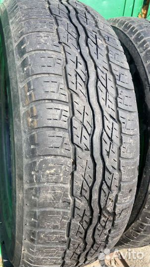 Bridgestone Dueler H/T 687 225/65 R17