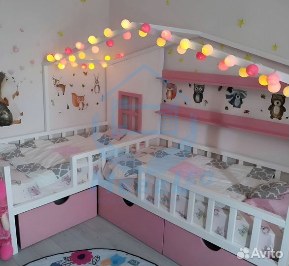 Двухъярусная кровать