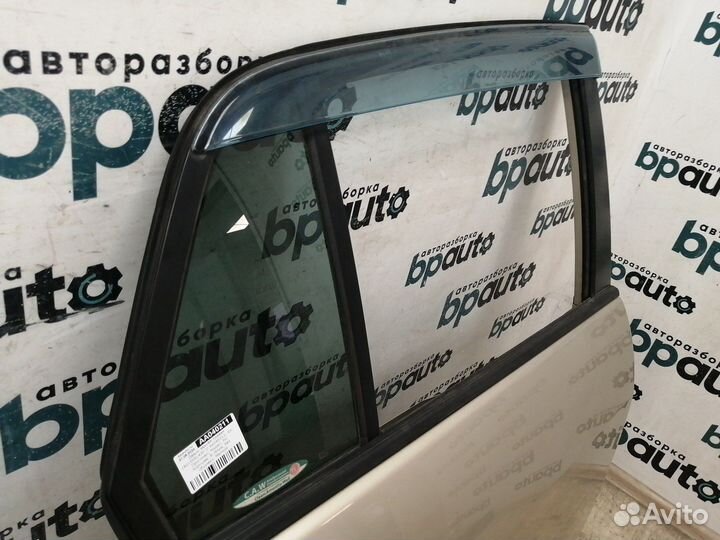 Дверь задняя правая 82100EL430 Nissan Tiida