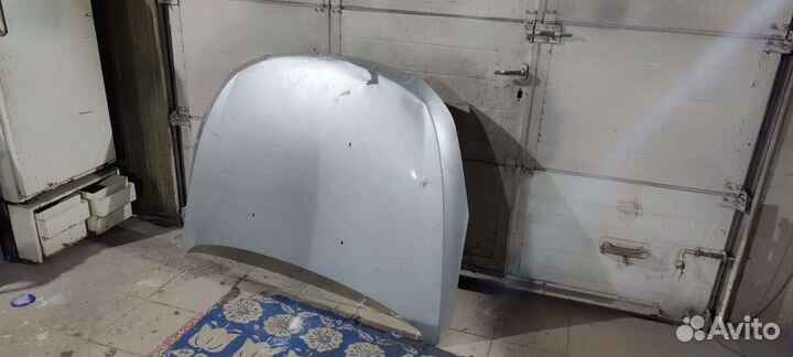 Капот на chevrolet cruze