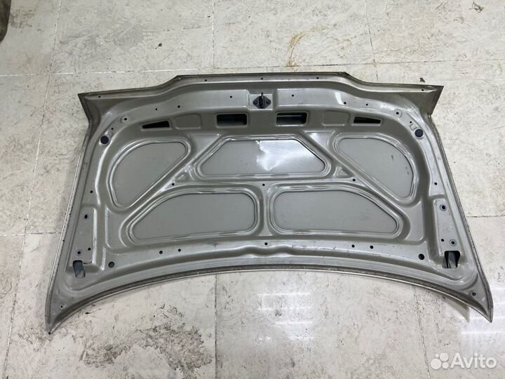 Багажник задний Toyota Vista CV30 1vzfe 1990