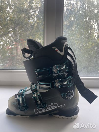 Горнолыжные ботинки dalbello