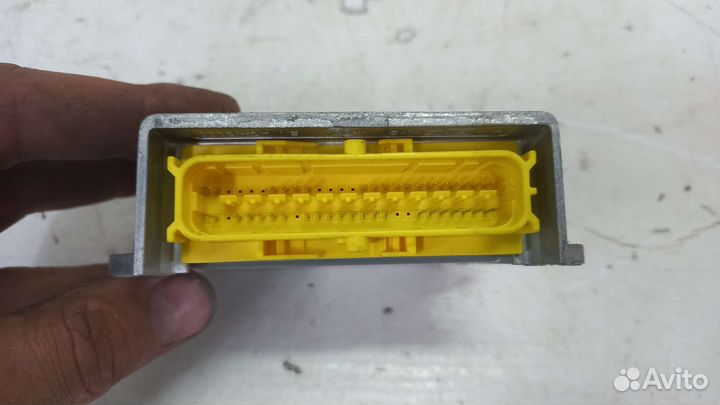 Блок SRS airbag Skoda Octavia A5