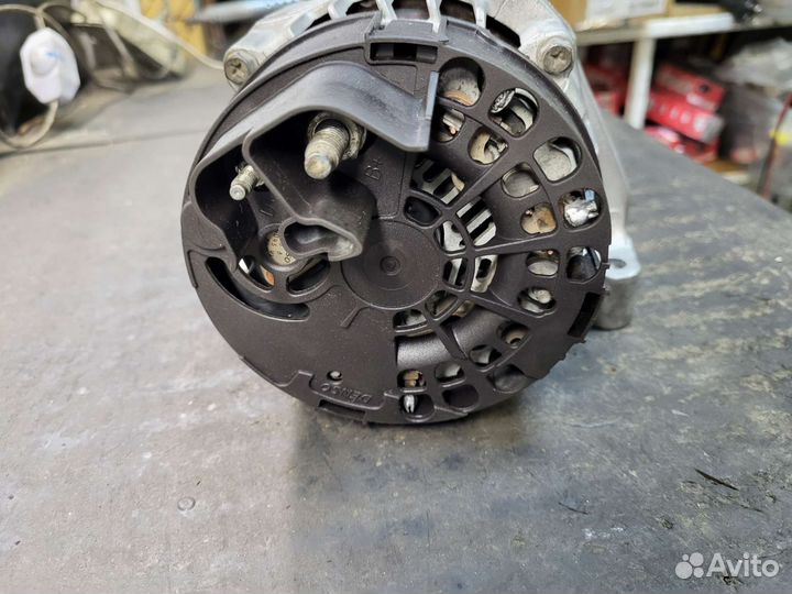 Генератор Fiat Punto Albea Doblo 105A