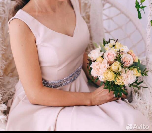 Эффектное платье