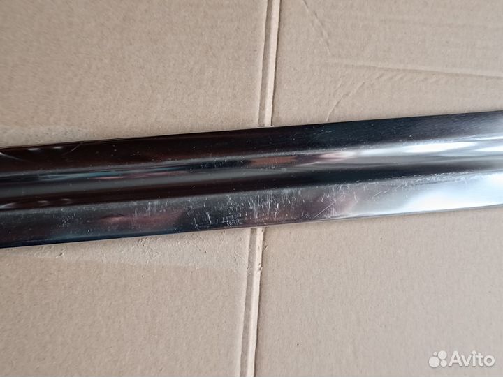 Молдинг водительской двери Волга газ 21