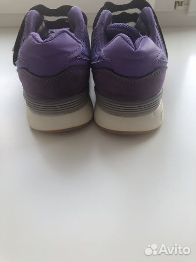 Кроссовки для девочки