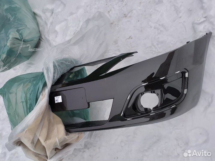 LADA Largus бампер цвет Чёрный