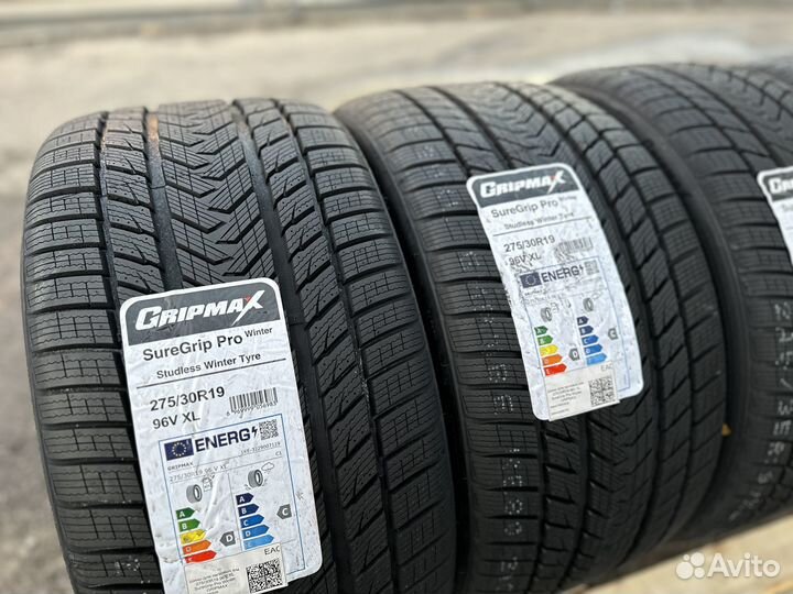Gripmax SureGrip Pro Winter 245/35 R19 и 275/30 R19 94VR