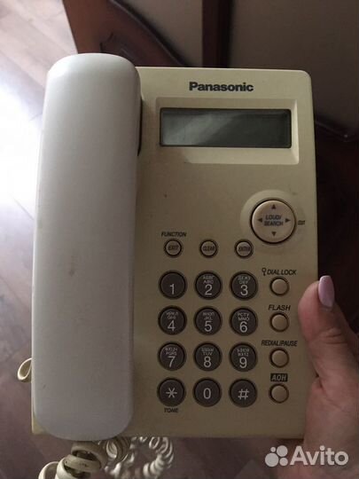 Телефон panasonic