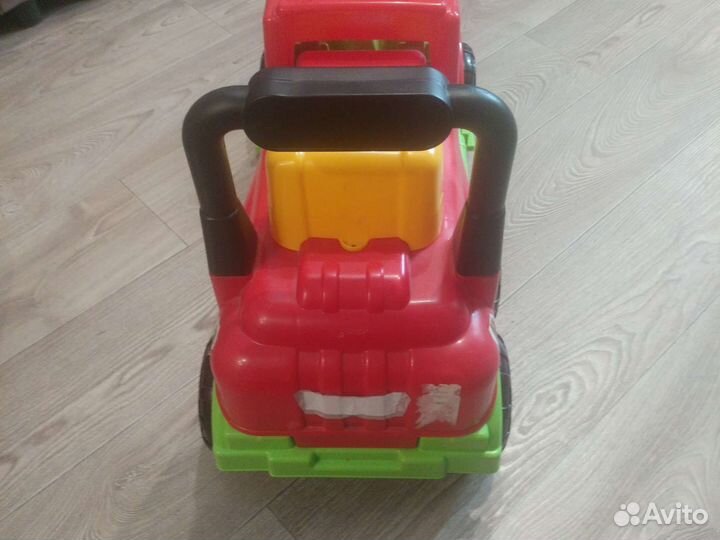 Детская машинка каталка