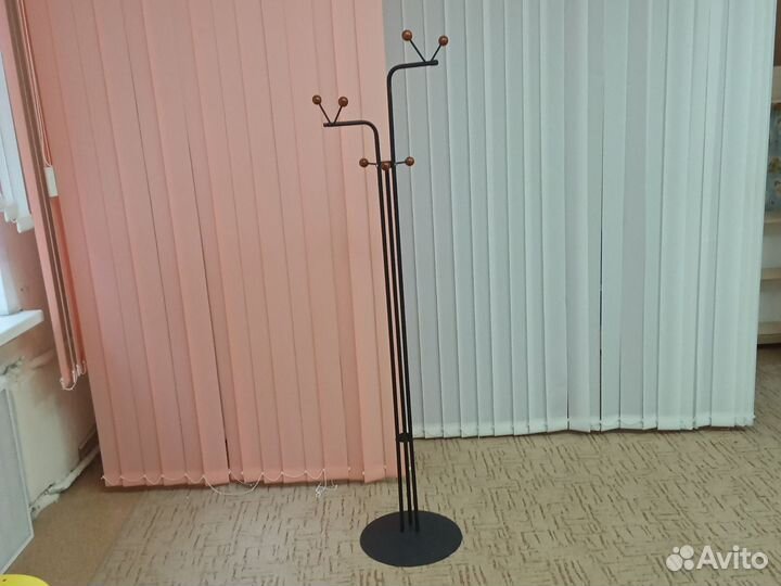 Вешалка для одежды напольная бу