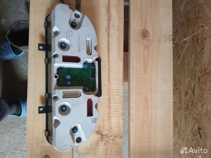 Щиток приборов