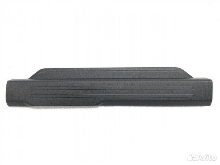 Накладка порога передняя левая Mitsubishi Pajero