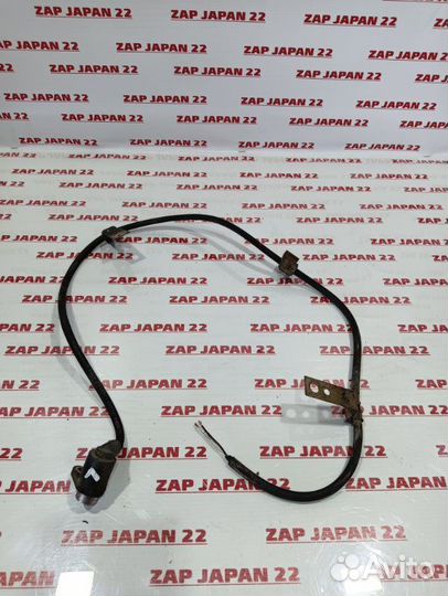 Датчик abs задний Mitsubishi Challenger K97 4M40