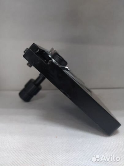 Микроскоп,стол подвижный с препапаратоводителем