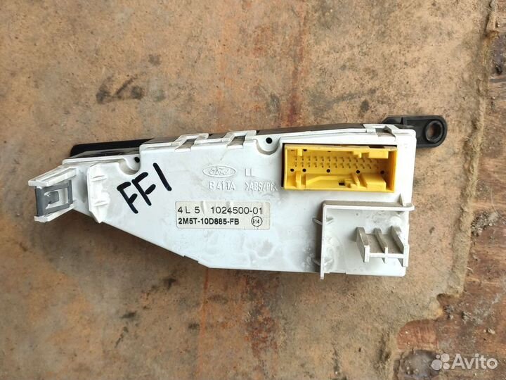 Дисплей бортовой форд фокус 1