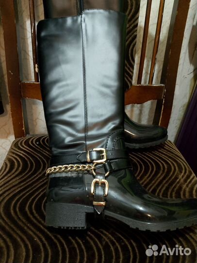 Женские резиновые сапоги