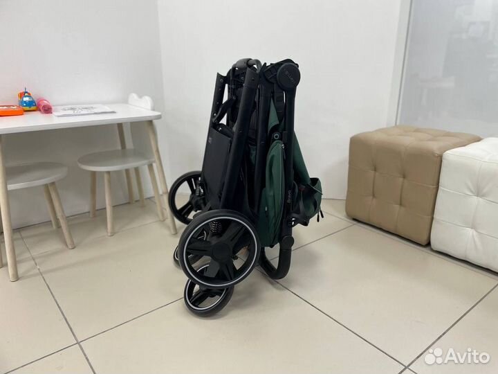 Carrello Bravo, Spring green