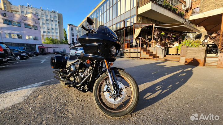 Harley-Davidson Low Rider ST