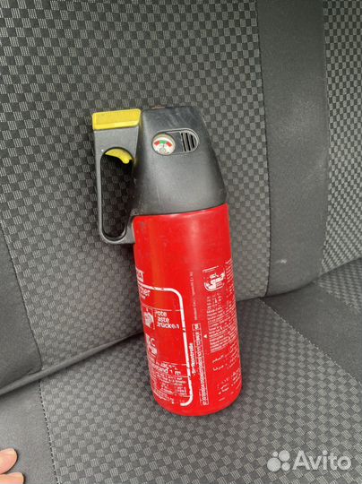 Огнетушитель автомобильный
