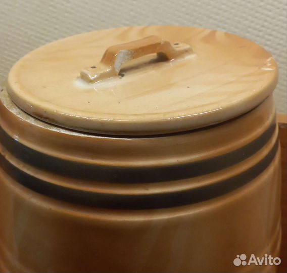 Бочонок кухонный, горшки керомические СССР