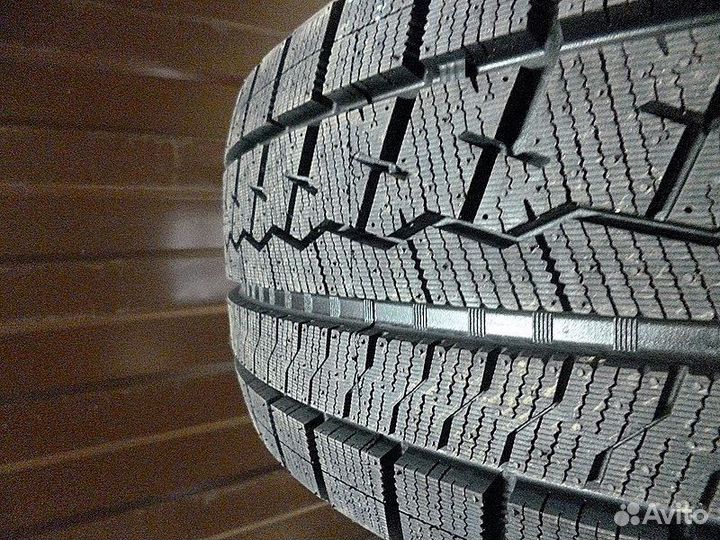 Sailun Ice Blazer Arctic 235/55 R18 104H