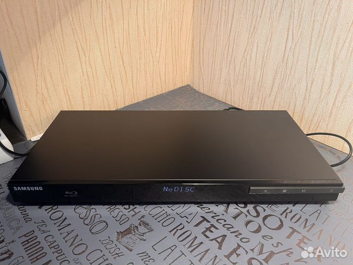 Blu-ray плеер samsung bd-d5300