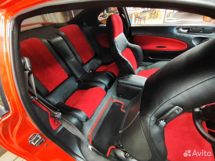 Перетяжка салона автомобиля