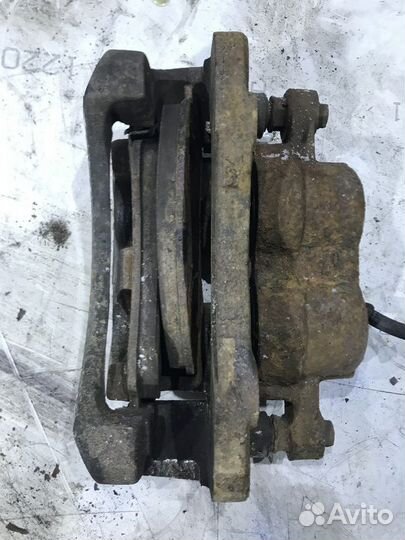 Суппорт тормозной передний левый Great Wall Sailor