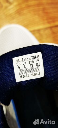 Кроссовки Новые