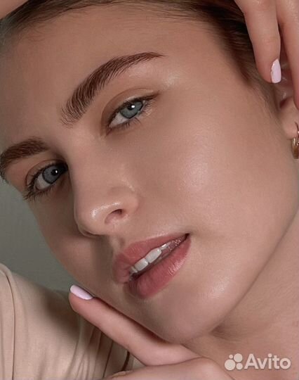 Мастер бровист