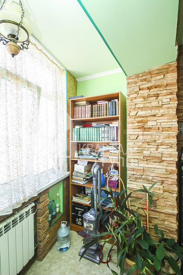 2-к. квартира, 56,5 м², 9/9 эт.