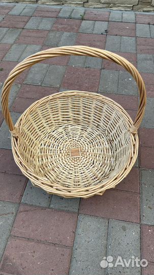 Корзина плетеная большая