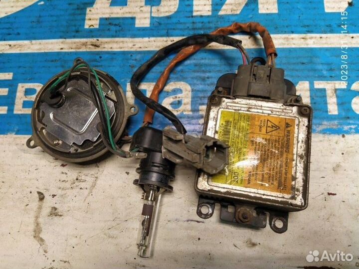 Блок розжига ксенона Nissan Maxima A33 00-06