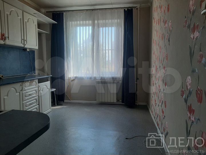 3-к. квартира, 83 м², 1/10 эт.