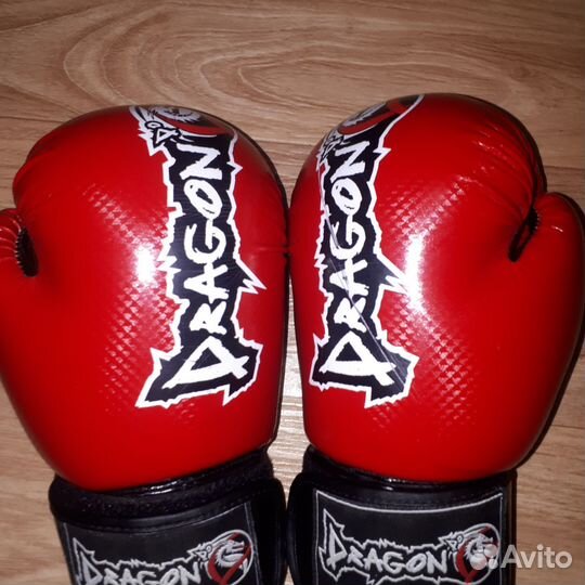 Боксерские перчатки Dragon 8-OZ